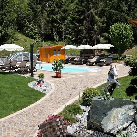 Maison d'hôtes Gaestehaus Almrausch, Mit Pool *