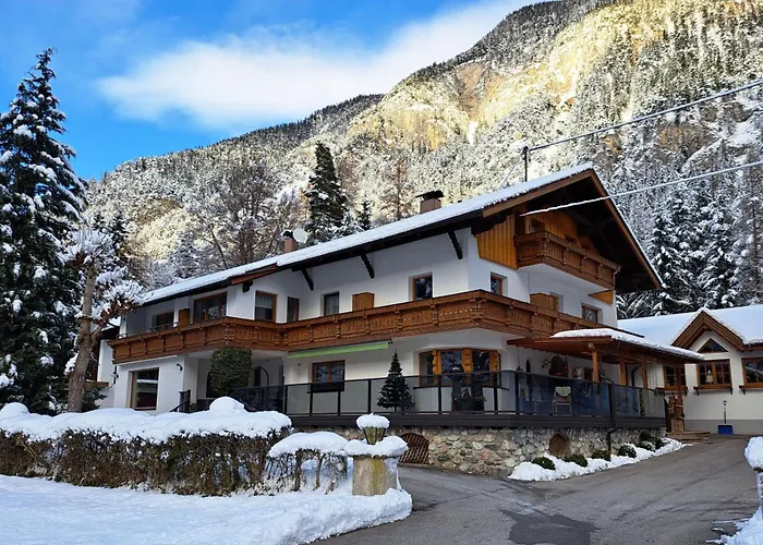 Almrausch, Mit Pool 3* Nassereith