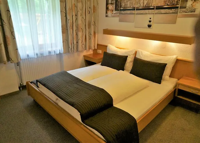 Gasthof Almrausch, Mit Pool 3*