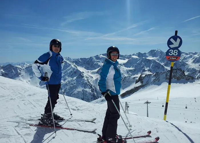 Gasthof Almrausch, Mit Pool Nassereith