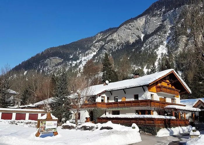 Pensionat Gaestehaus Almrausch, Mit Pool